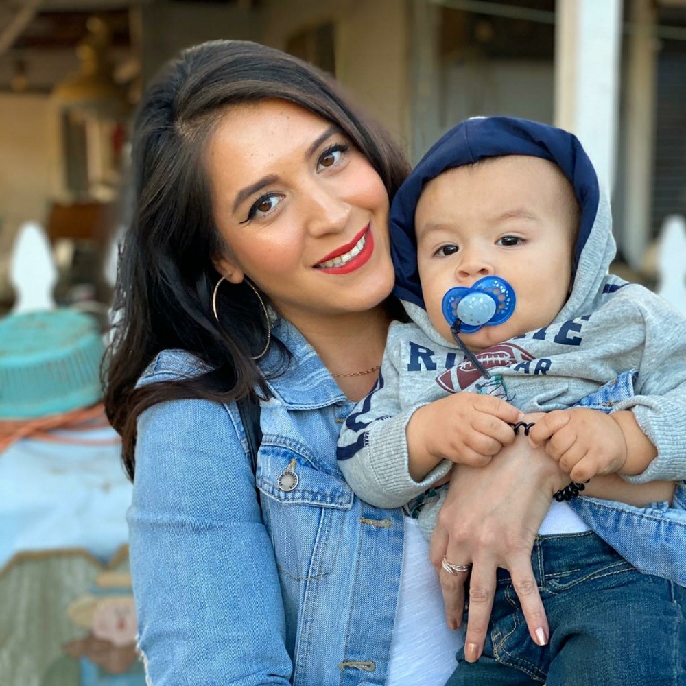 Meet your Posher, Vivian